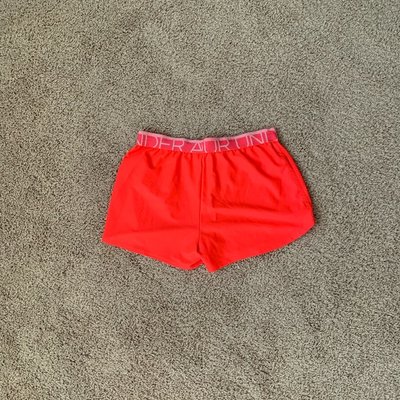 Under Armour shorts - Picture 2 of 4